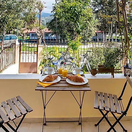 Entheos Center Kefalonia Отель 4*